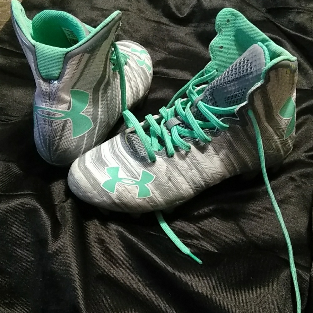 Under armor 💥 size 8 💥